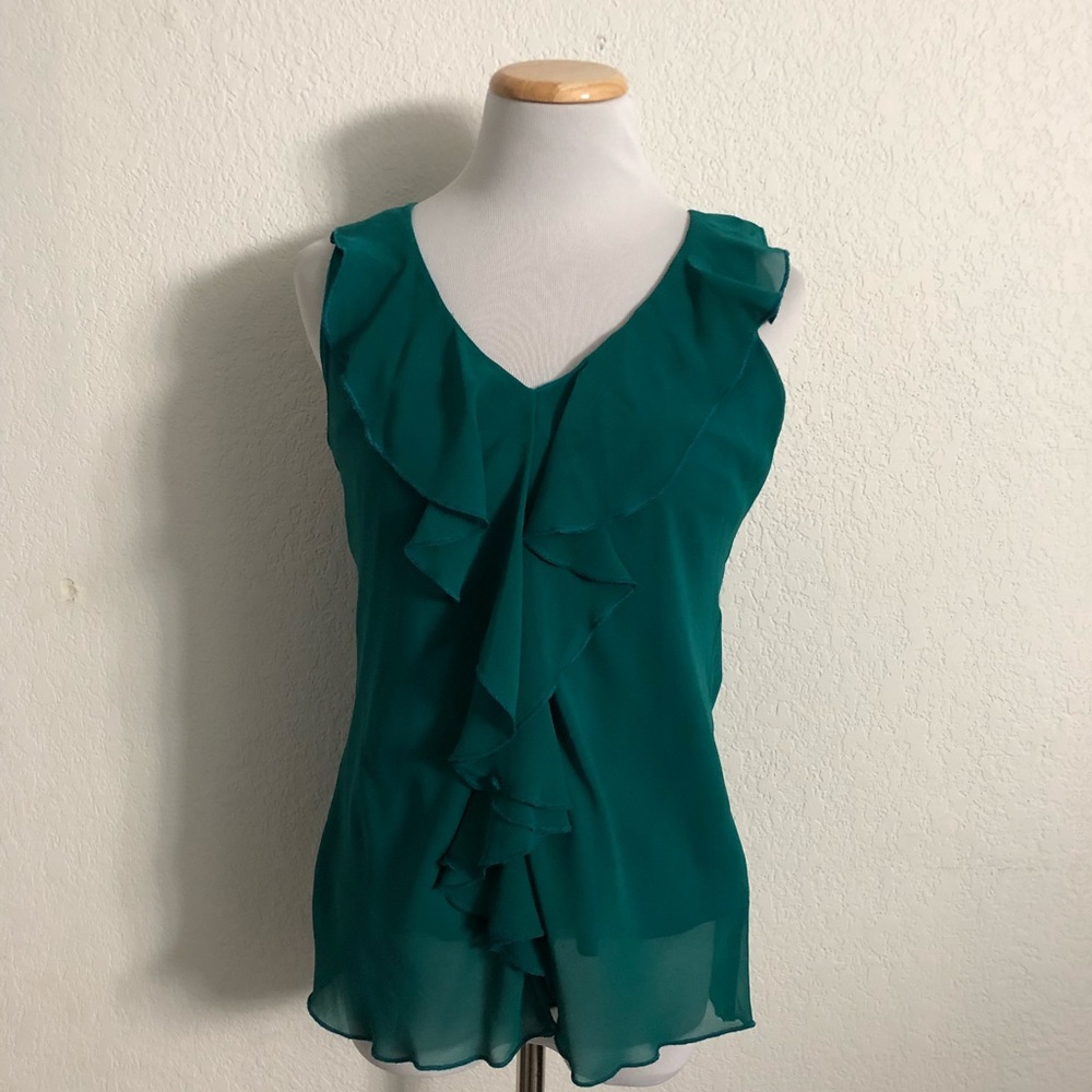 Cute blouse!